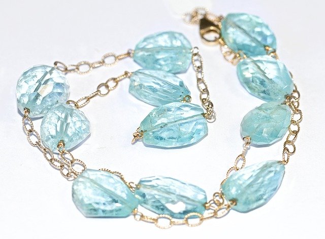 aquamarine-1380334_640